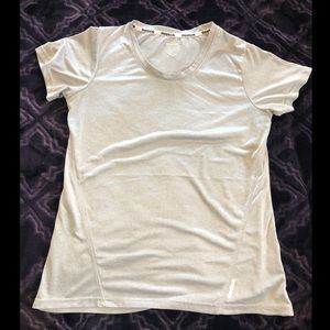 EUC Reebok shirt